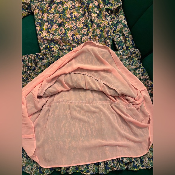 Boden Floral Plisse Long Sleeve Mini Dress, size 6 - Picture 3 of 6